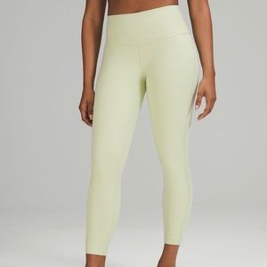 Wunder under 25in leggings